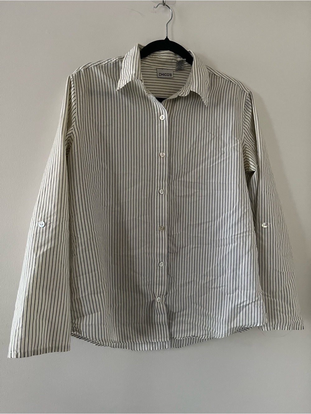 Vintage Chico's White Gray Striped Cotton Button Down Shirt Medium Coastal